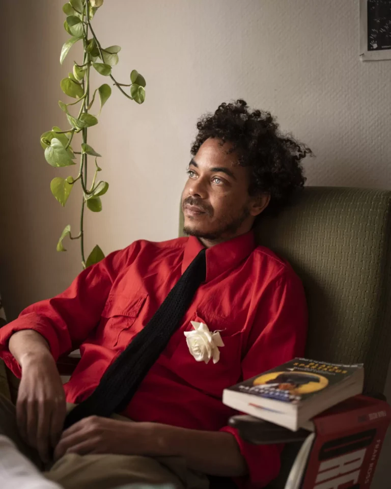 Portrait picture of author Raoul de Jong.